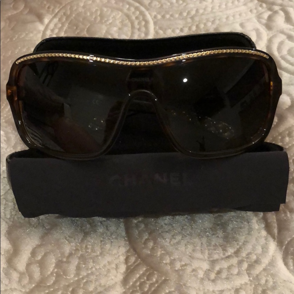 Chanel sunglasses